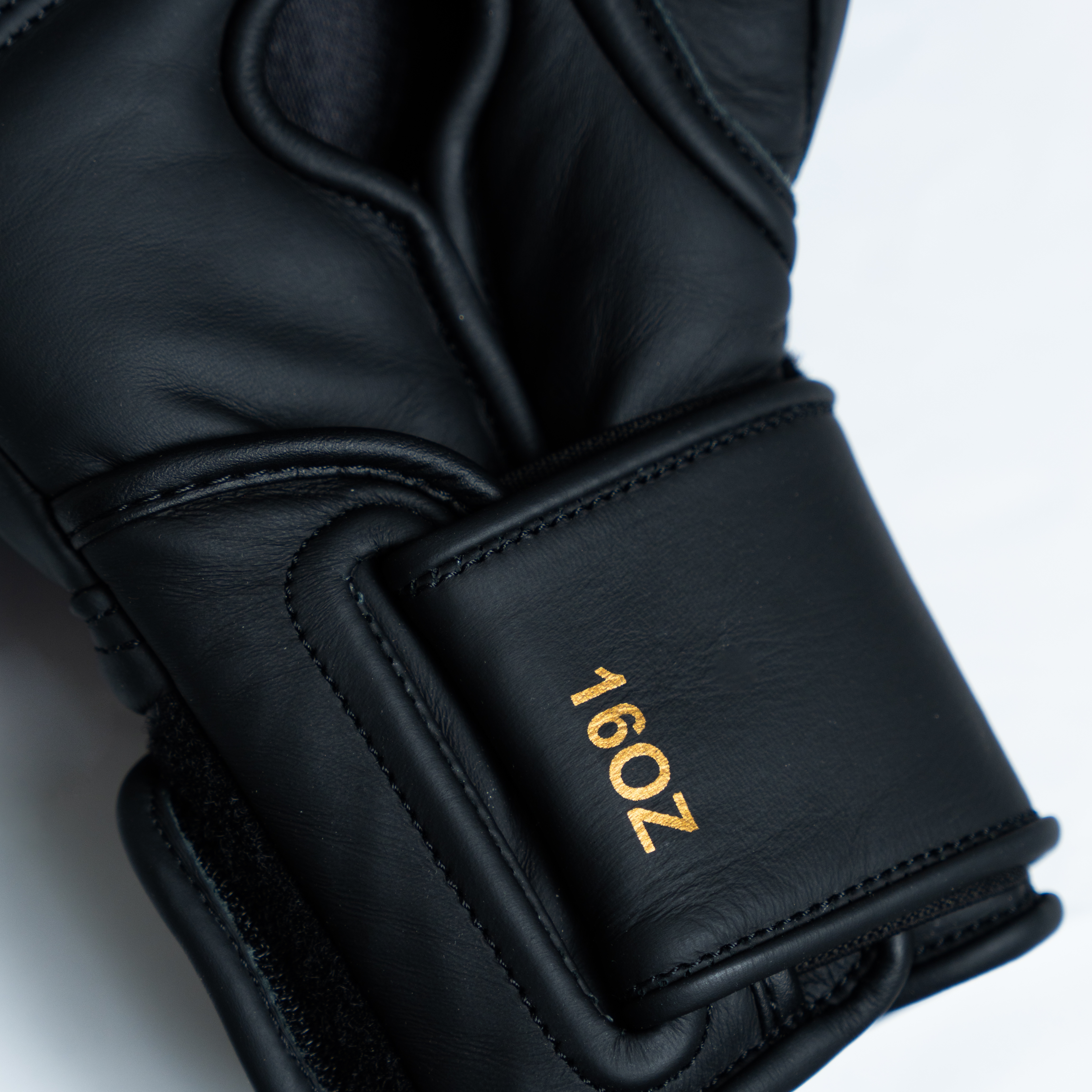 Black Disciple Pro Gloves - 16oz